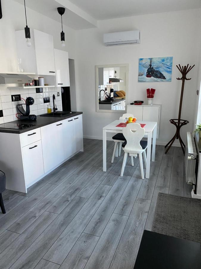 Studio Apartman Lora Lipik Экстерьер фото